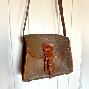 Vintage Dooney & Bourke All Weather Leather Essex Carrier R98 Bag 11.5"x8"x5.5"